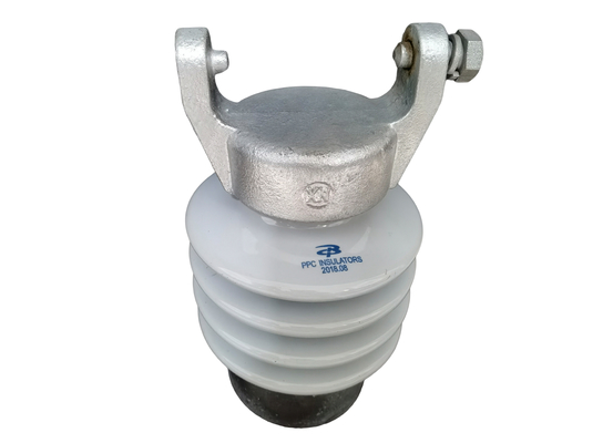 مقاومت مکانیکی بالا عایق پست C-120 Porcelain Line Post از دست دادن کم