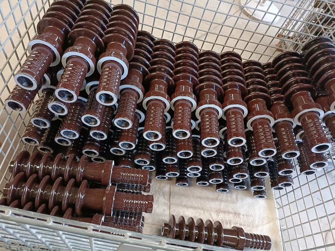 بوش پرسلن ولتاژ بالا قهوه ای لعاب دار OEM OEM موجود 25.8kV