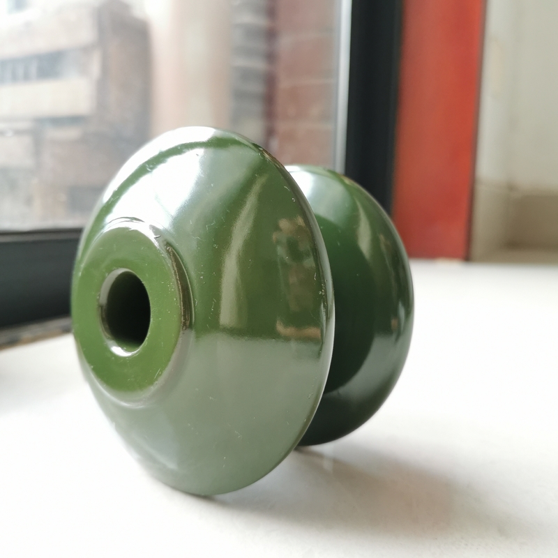 مقره های IEC Standard OEM 1.5KV Porcelain Spool