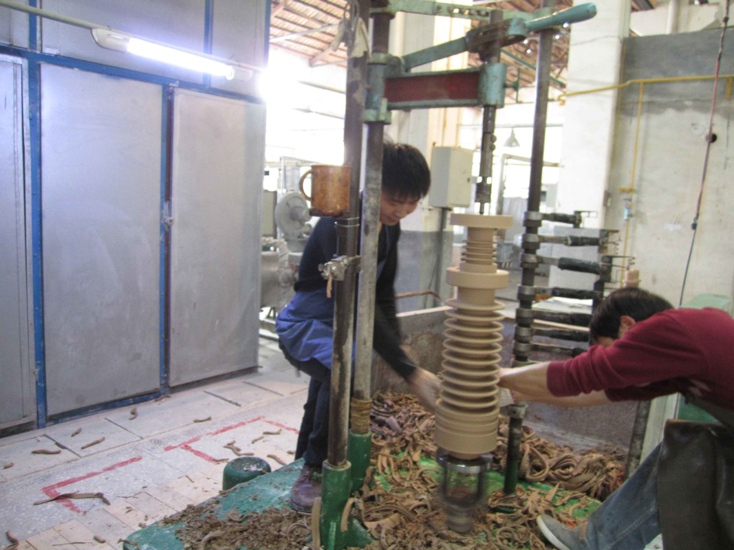 بوش عایق 22kv گاز