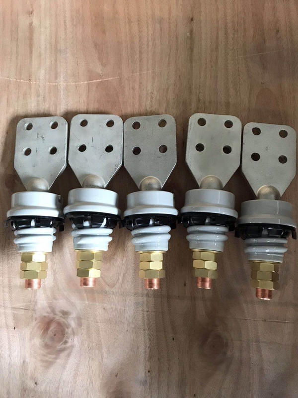 بوش چینی ANSI 1.2kV 630A در ترانسفورماتور