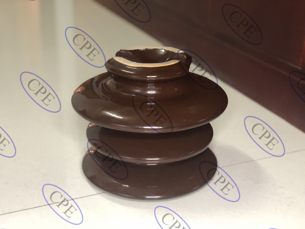 عایق نوع پین ODM ALP22 / 510 Porcelain C-110 همراه با سخت افزار
