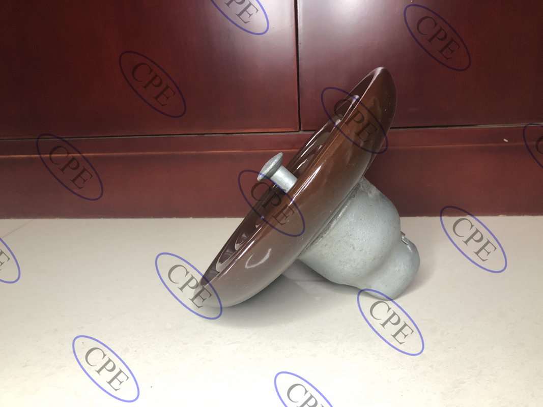 مقره های نوع تعلیق ANSI Brown Porcelain C-110