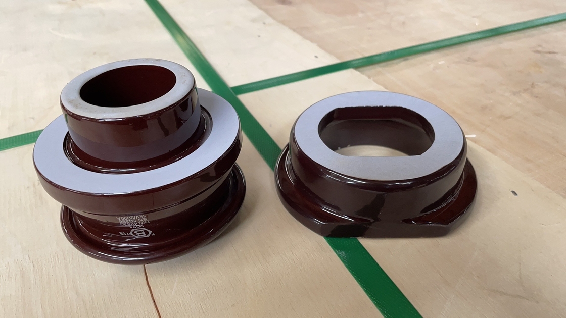 بوش ترانسفورماتور غوطه ور شده با روغن چینی طراحی OEM DIN 42530