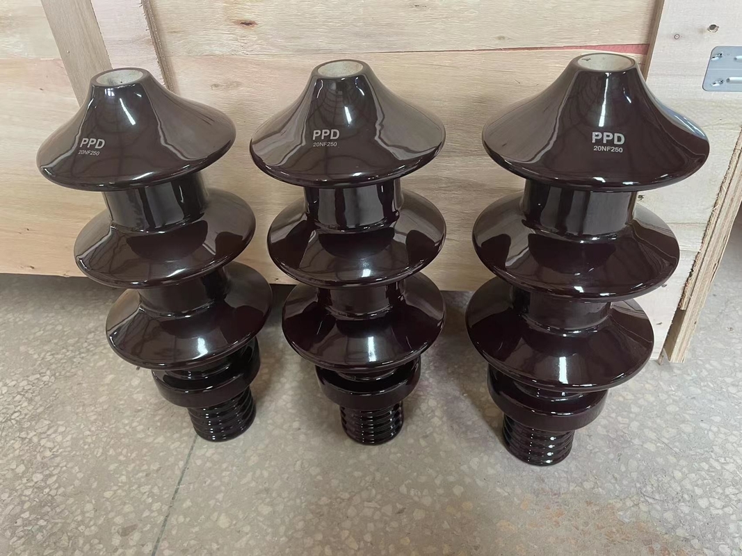 DIN استاندارد 20NF250 بوش برقی چینی OEM 385 میلی متر ارتفاع