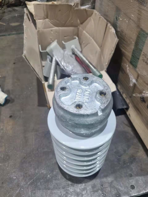 عایق چینی پست برقی لعاب خاکستری 8.9kN ANSI TR-208 OEM